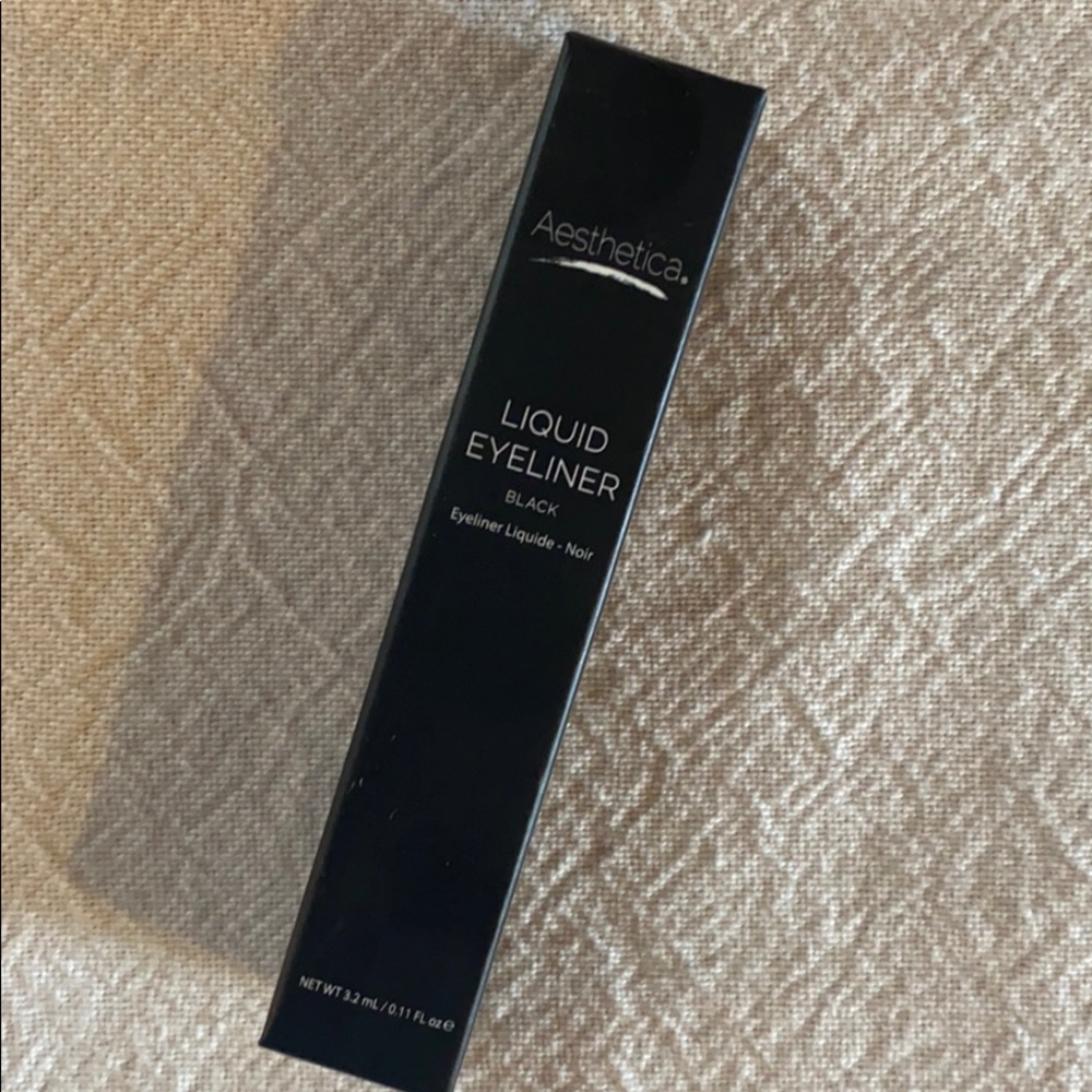 Aesthetica Liquid eyeliner